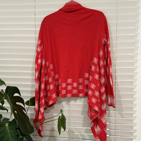 BCBG Maxazria ✨ Red Pink Cardigan Business Size Medium Large M/L - Picture 4 of 4